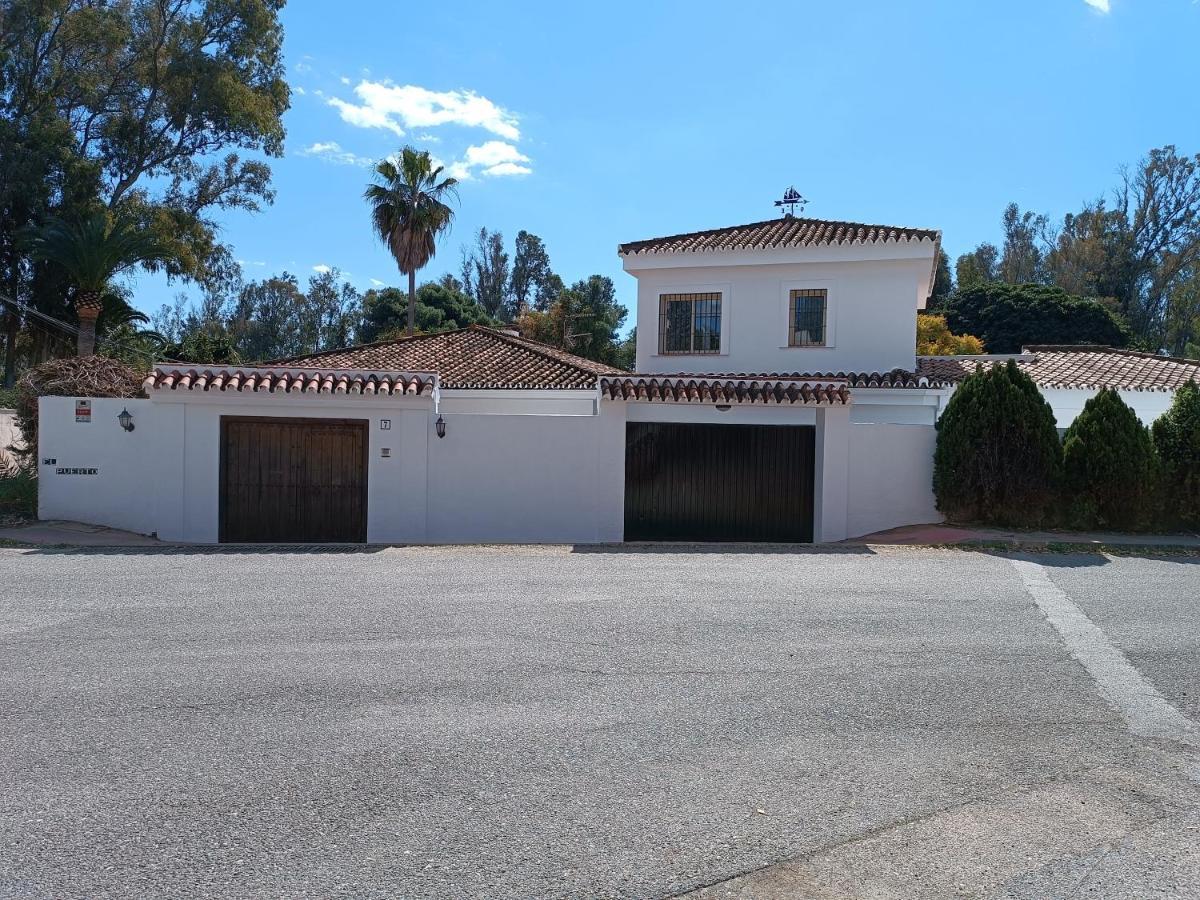 Banus 10 Minutos Villa Estepona Eksteriør billede