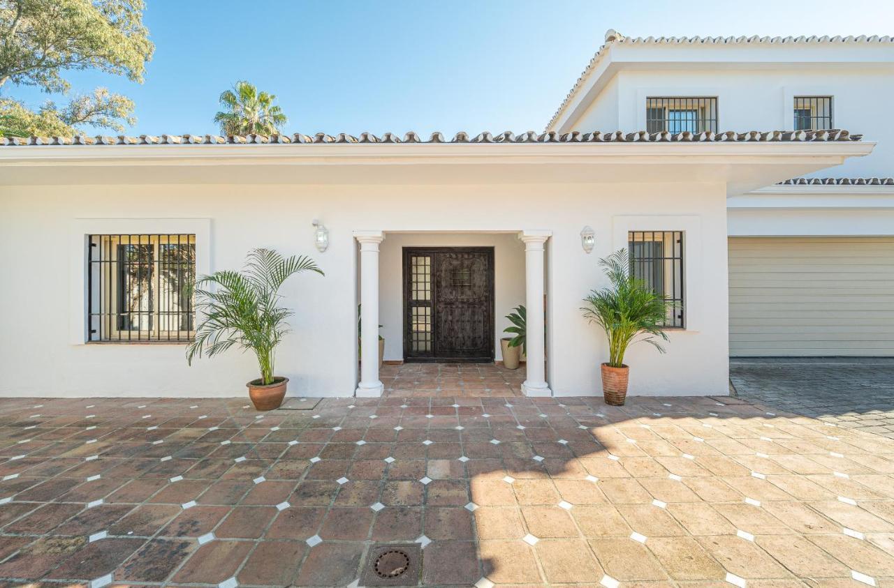 Banus 10 Minutos Villa Estepona Eksteriør billede