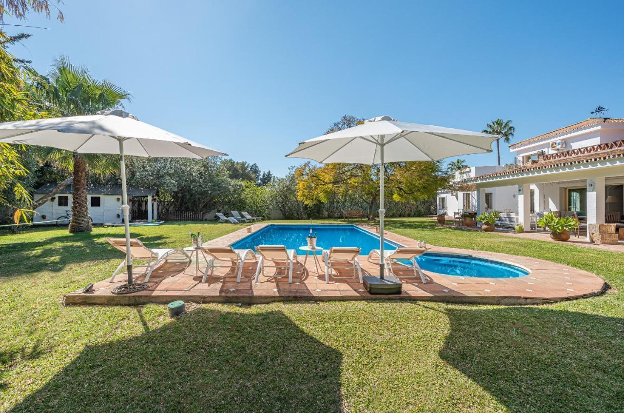 Banus 10 Minutos Villa Estepona Eksteriør billede