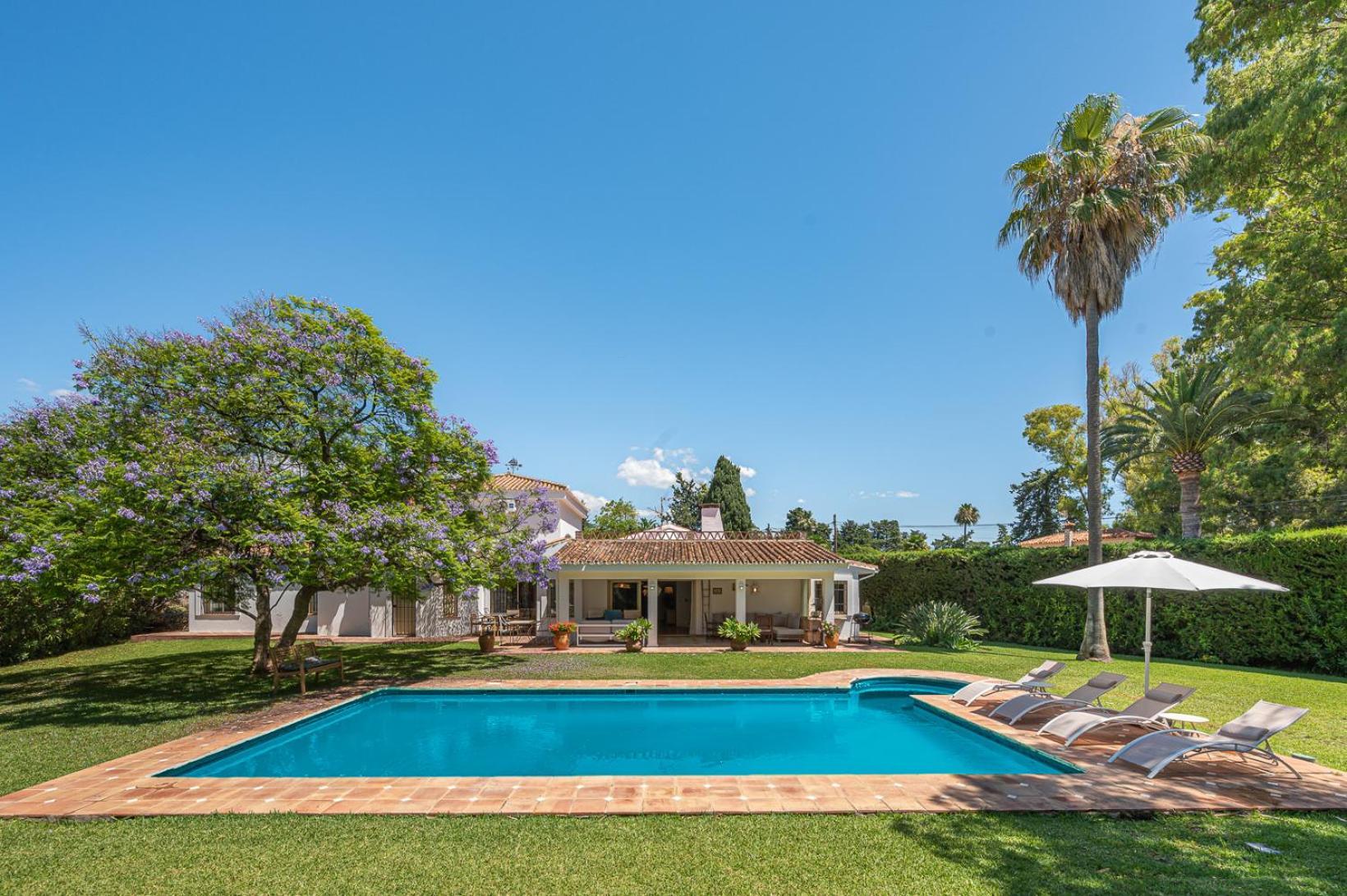 Banus 10 Minutos Villa Estepona Eksteriør billede